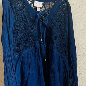 Gently used blue long sleeved boho flowing shirt